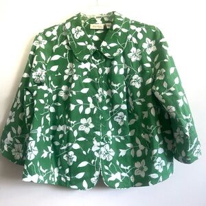Spring Green Floral Studio Works 3/4 sleeve jacket size 2X